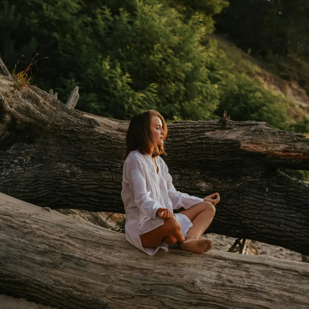 Earthing-While-You-Sleep-How-Grounding-Could-Transform-Your-Health Earthbound™