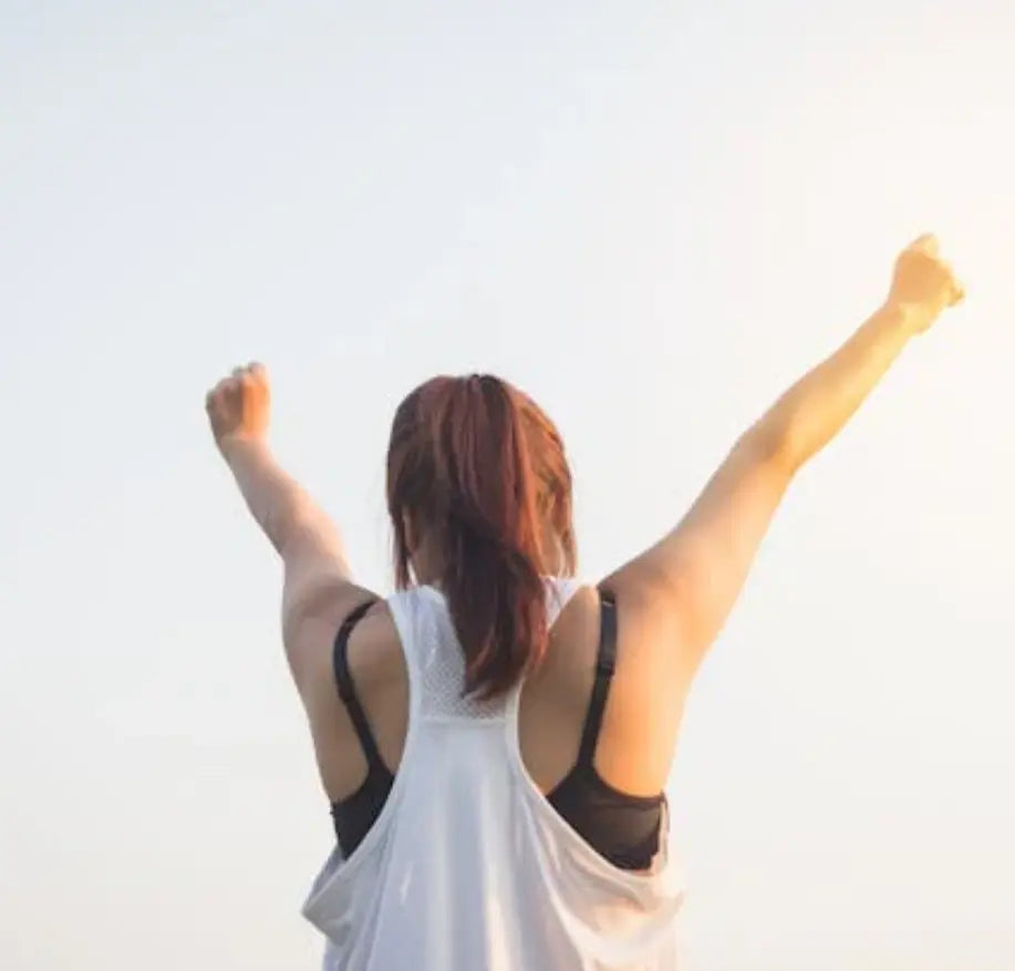 Grounding-for-Anxiety-and-Brain-Fog-Does-It-Really-Work Earthbound™