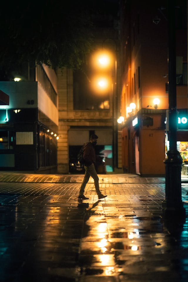 Why Warm Lamps Win the Last Hour