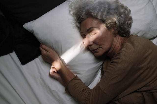 Bedroom Lamps for Aging Eyes