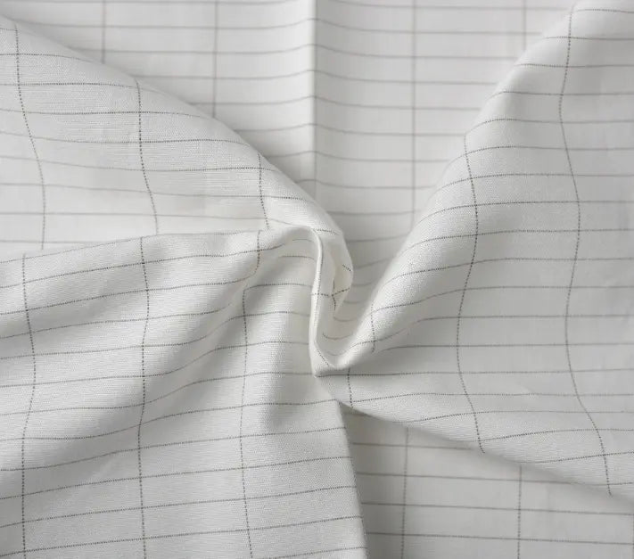 Grounding-Buyer-s-Guide-Sheets-Pads-and-Travel-Options-Compared Earthbound™