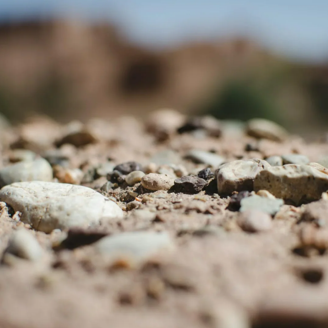 How to Use a Grounding Sheet for a Comfortable, Restorative Sleep: Your Ultimate Guide