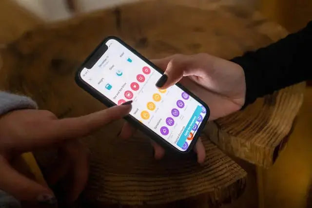 Sleep-Tracking-While-Grounded-Oura-WHOOP-amp-Apple-Watch-Best-Practices Earthbound™