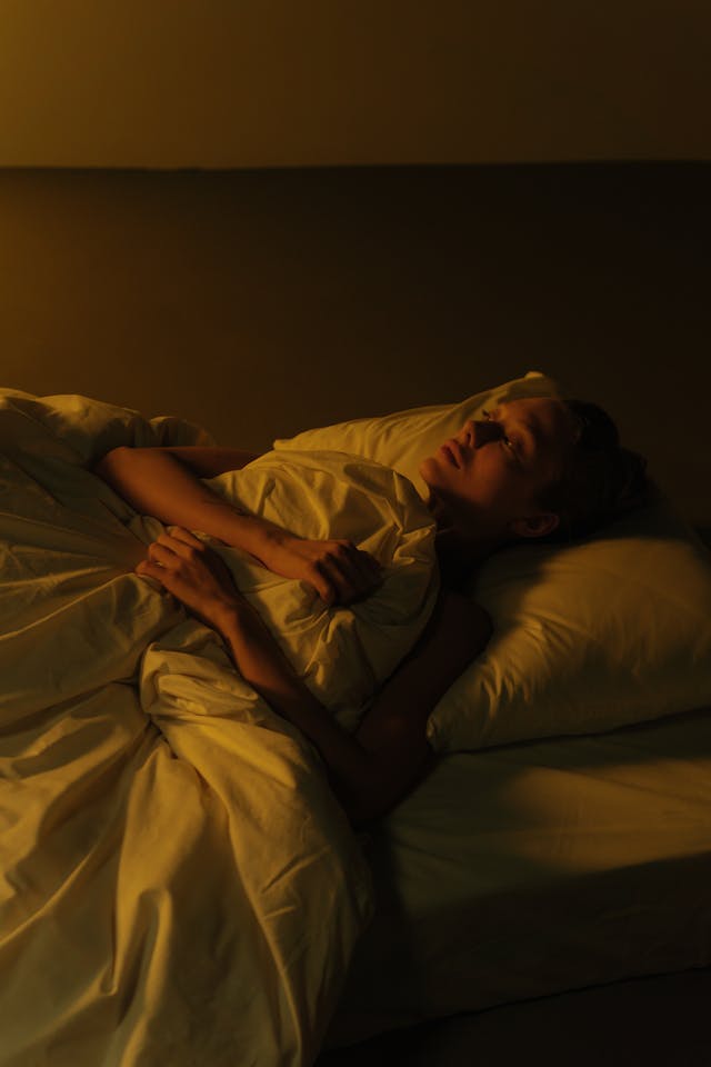 Grounding &amp; Sleep Recovery — The Complete Guide